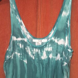 Forever 21 Teal and White Tie-Dye Scoop Neck Tank Top